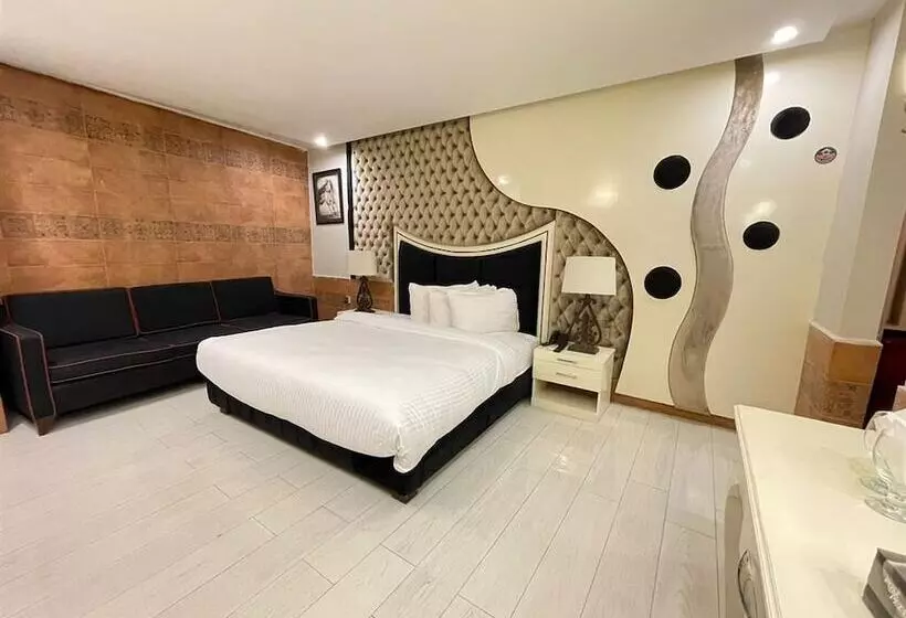 Al Noor Hotel Multan