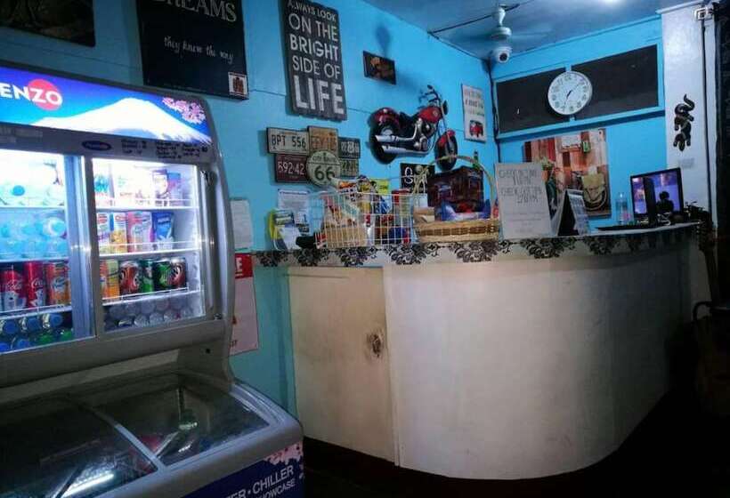 8th Street Guesthouse Sto Nino Cebu Hostel