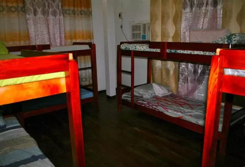 8th Street Guesthouse Sto Nino Cebu   Hostel