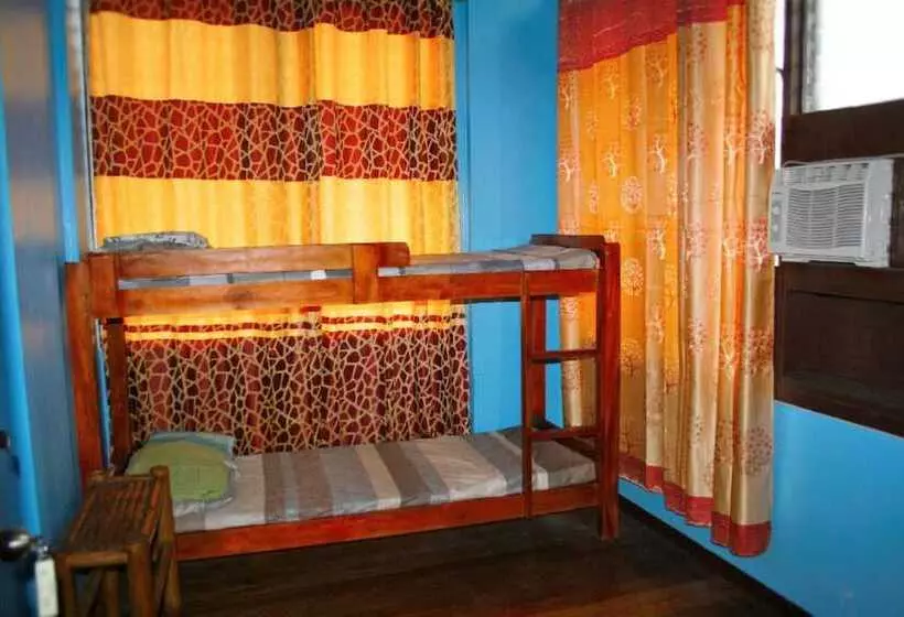 8th Street Guesthouse Sto Nino Cebu   Hostel