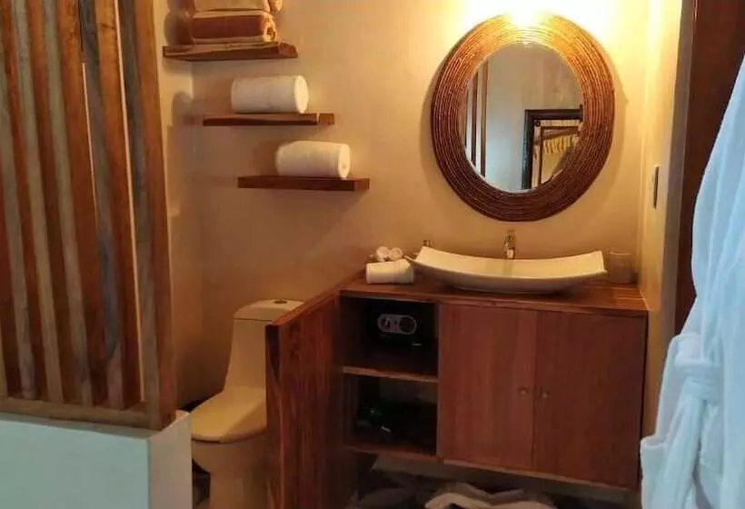 هاستل Boutique Chacá