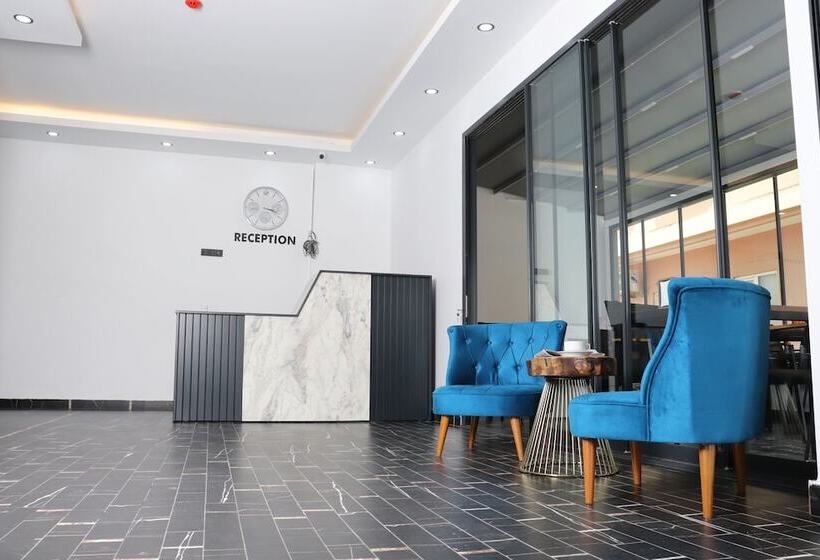 تختخواب و صبحانه Blueay Butik Otel