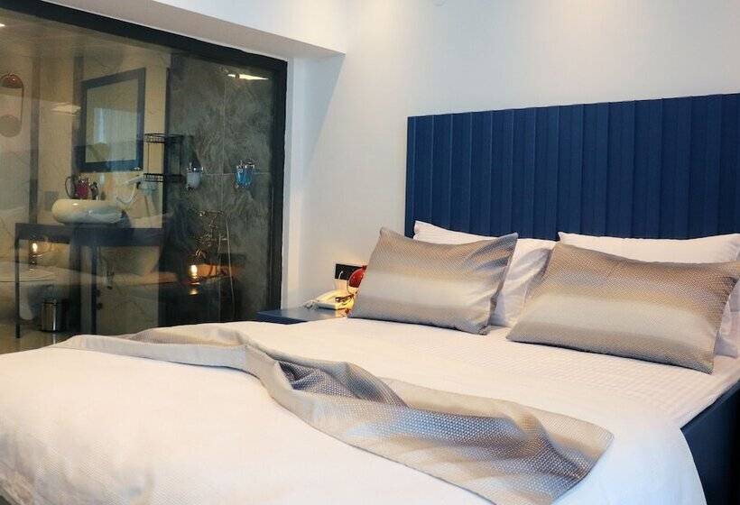 تختخواب و صبحانه Blueay Butik Otel