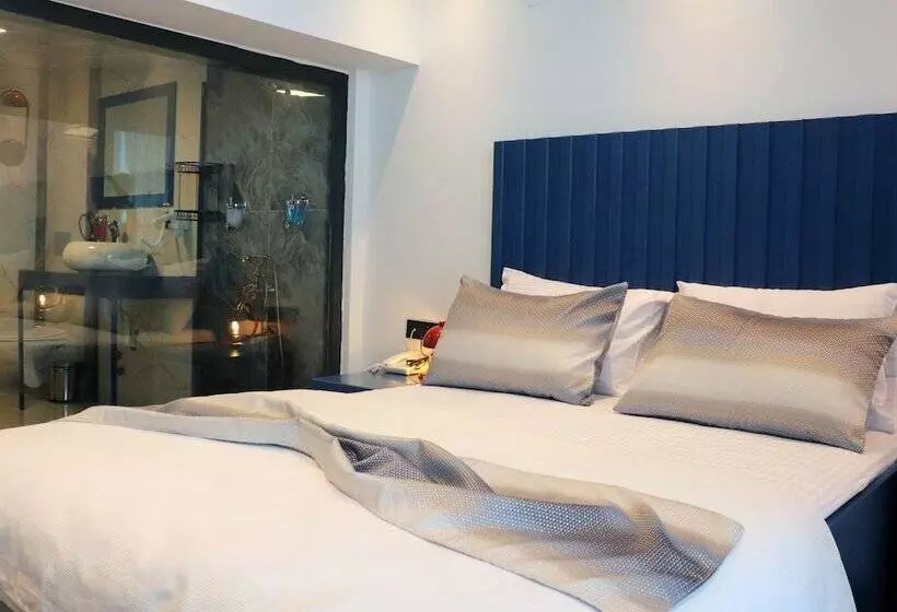 تختخواب و صبحانه Blueay Butik Otel