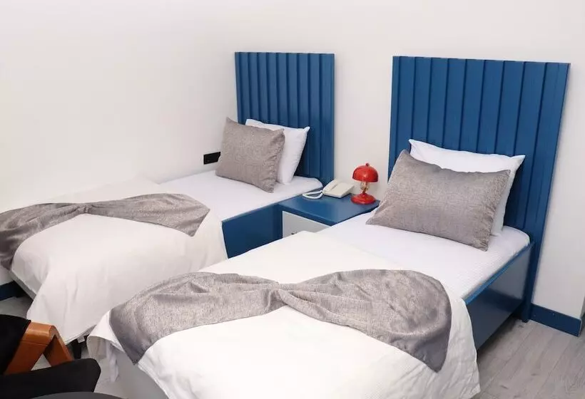 تختخواب و صبحانه Blueay Butik Otel