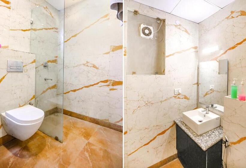 Fabhotel F9 Sector 19