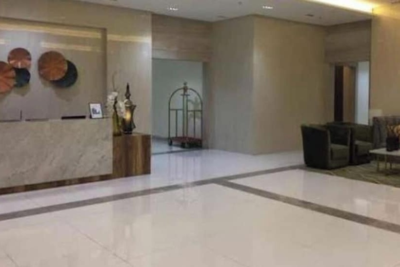 Hotel 101 Newport Blvd