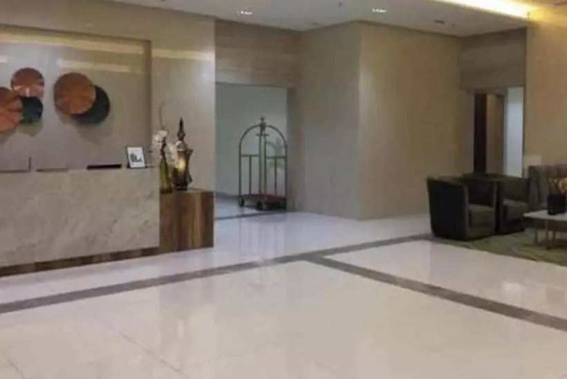 ホテル 101 Newport Blvd