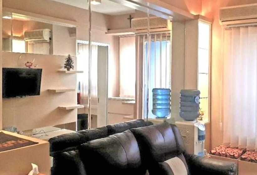 Отель Apartement Puncak Permai Tower A By Nur Faizah