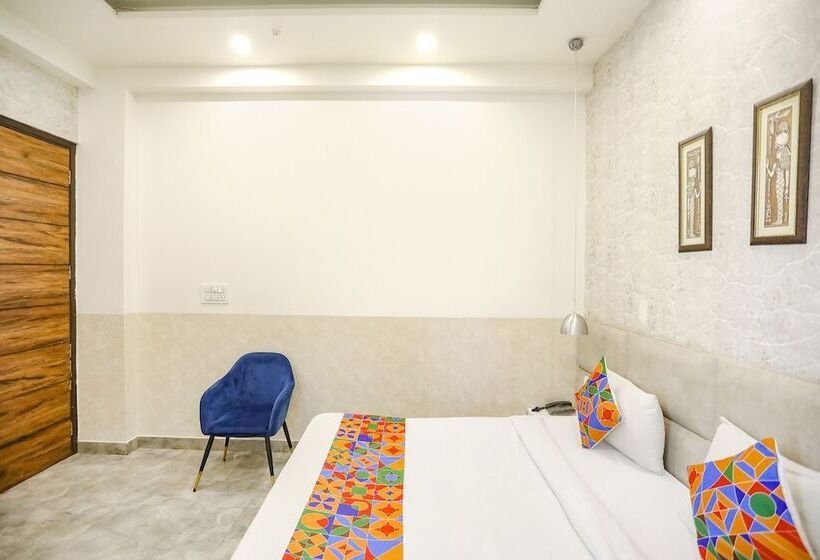 Fabhotel F9 Sector 19