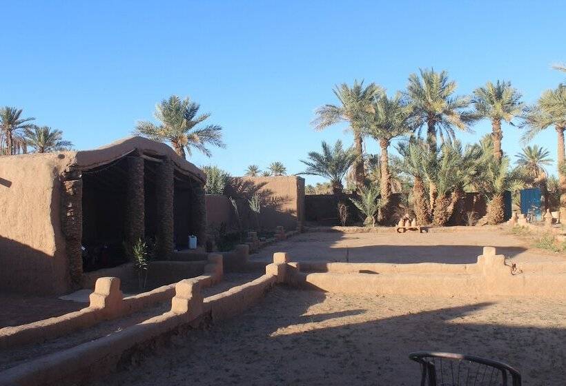 호텔 Kasbah Desert Camp