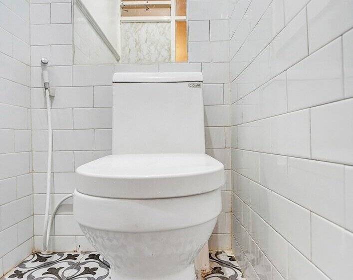 Otel Kost Sofie Syariah By Oyo Rooms