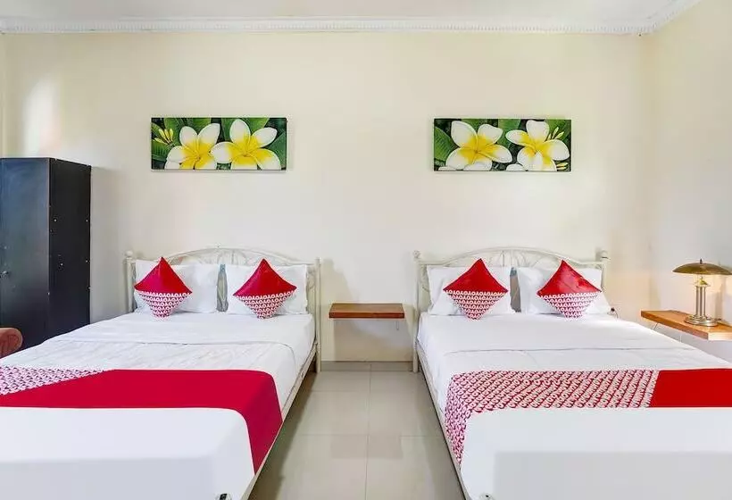 ホテル Kost Sofie Syariah By Oyo Rooms