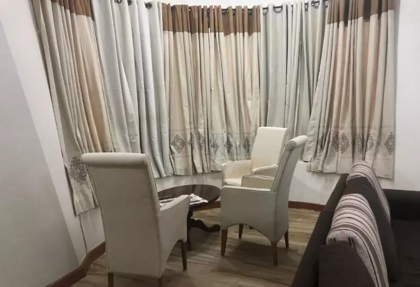 هتل Pendeza La Casa