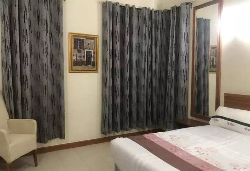 هتل Pendeza La Casa