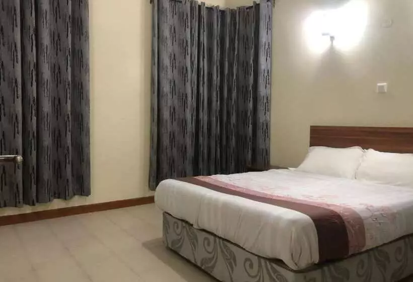 هتل Pendeza La Casa