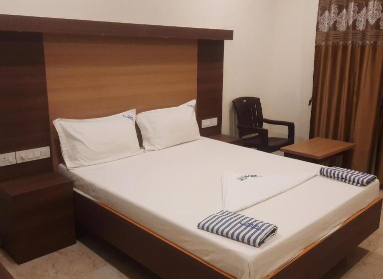 Hotel Rani Residency