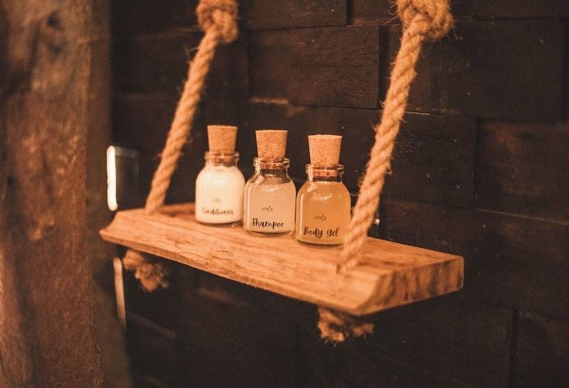 酒店 Roots Tree House