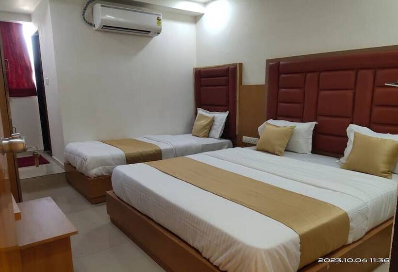 Отель Royal Pride