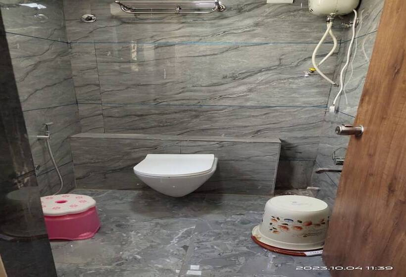 Отель Royal Pride