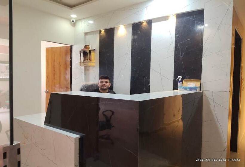 Отель Royal Pride