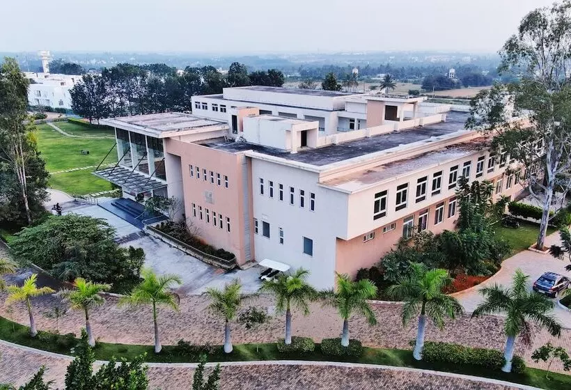 Hotelli Spree Resort At Century Wintersun