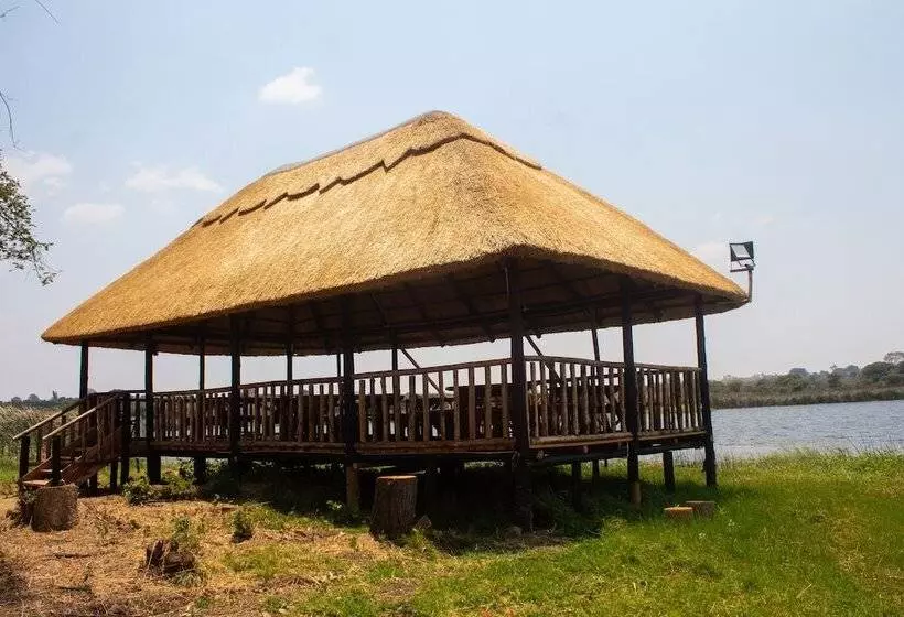 هتل Spring Resort