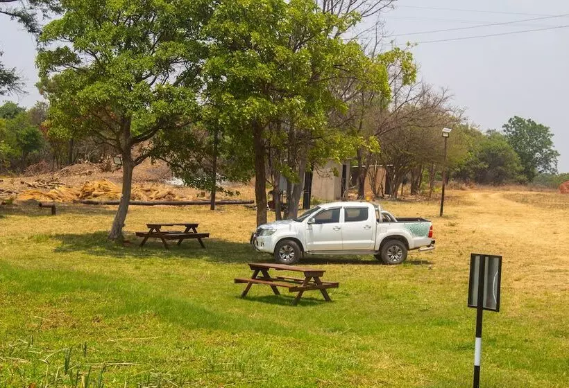 هتل Spring Resort