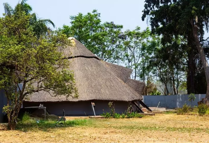 هتل Spring Resort