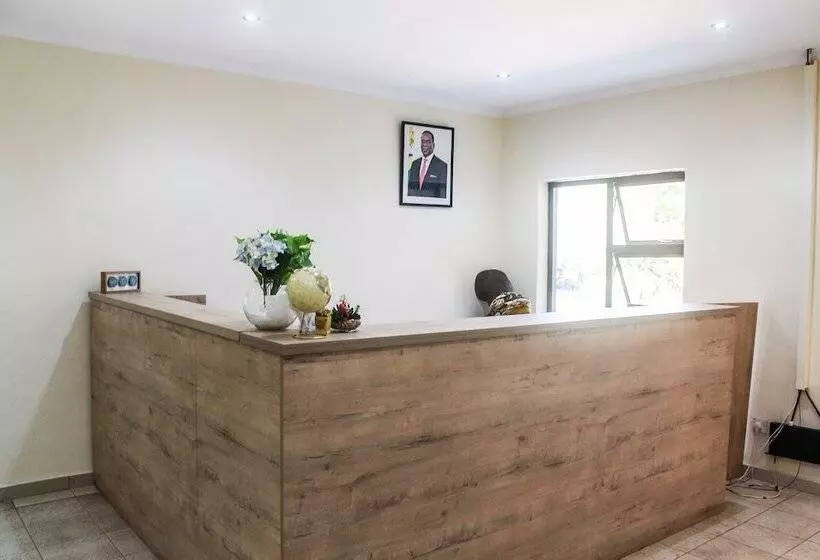 هتل Spring Resort