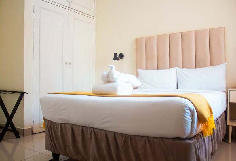 هتل Spring Resort