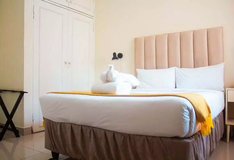 هتل Spring Resort