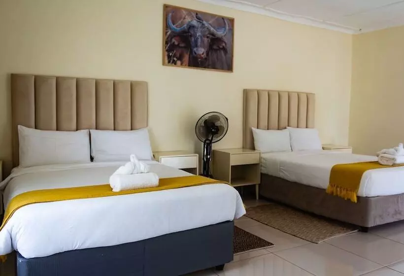 هتل Spring Resort