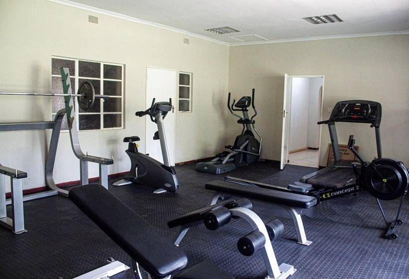 هتل Spring Resort