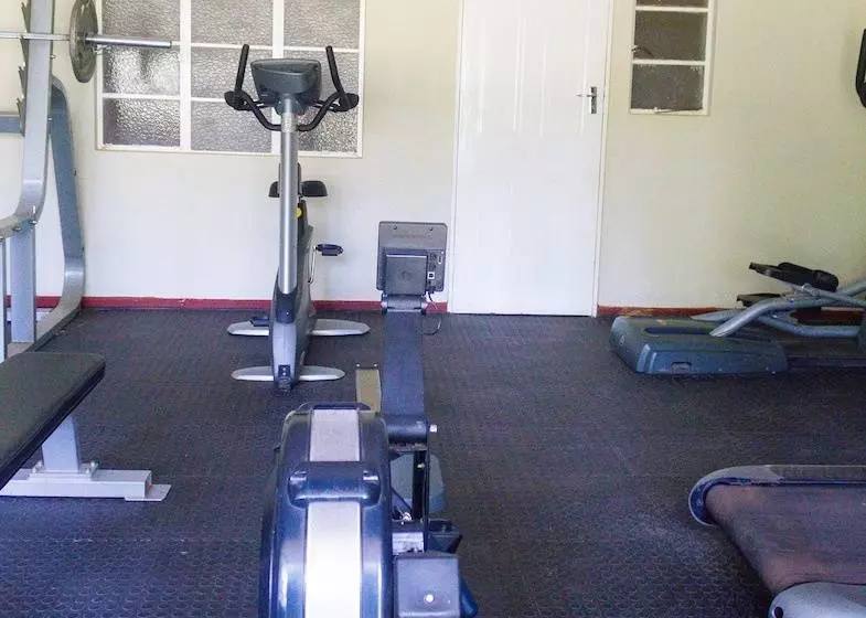 هتل Spring Resort