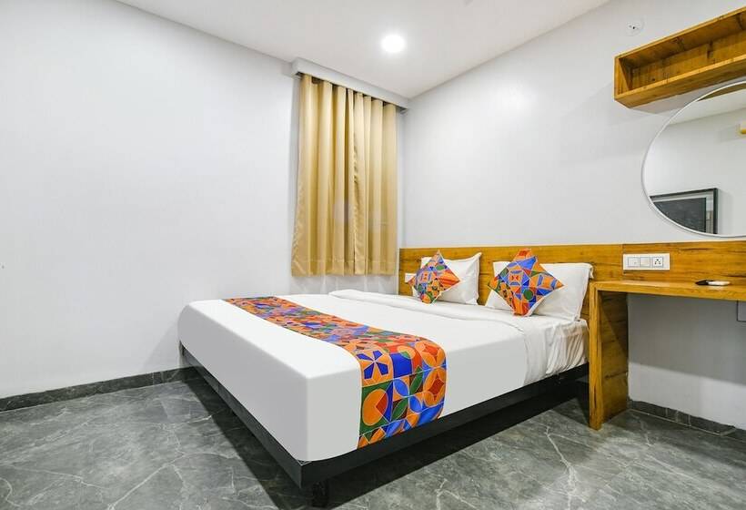 Fabhotel Unity Landmark