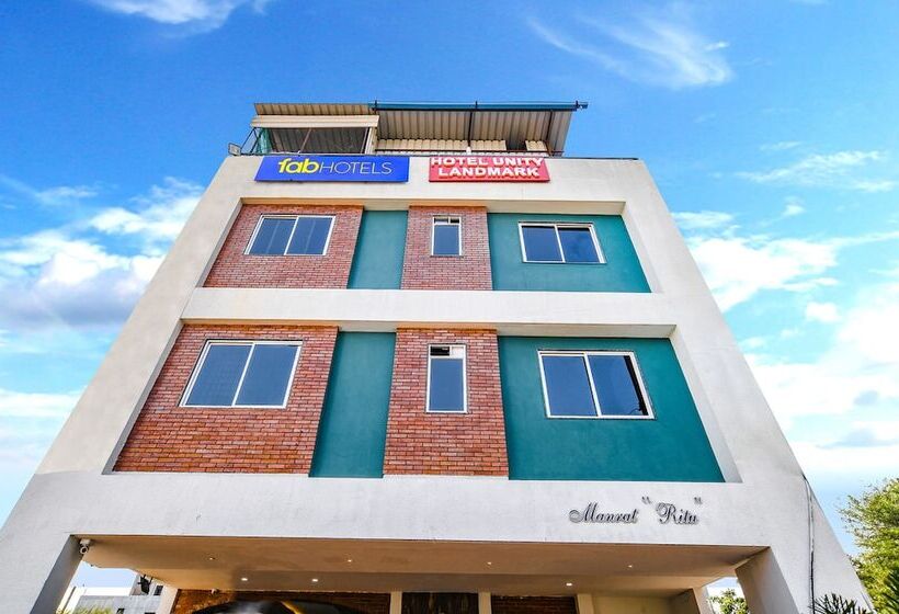 Fabhotel Unity Landmark
