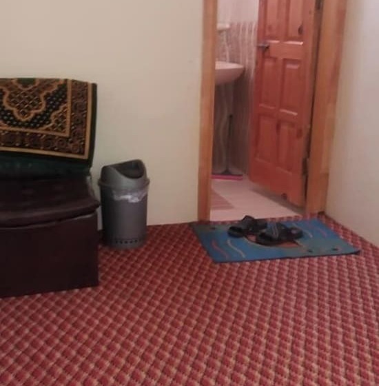 Pakistan Hotel & Restaurant Balakot