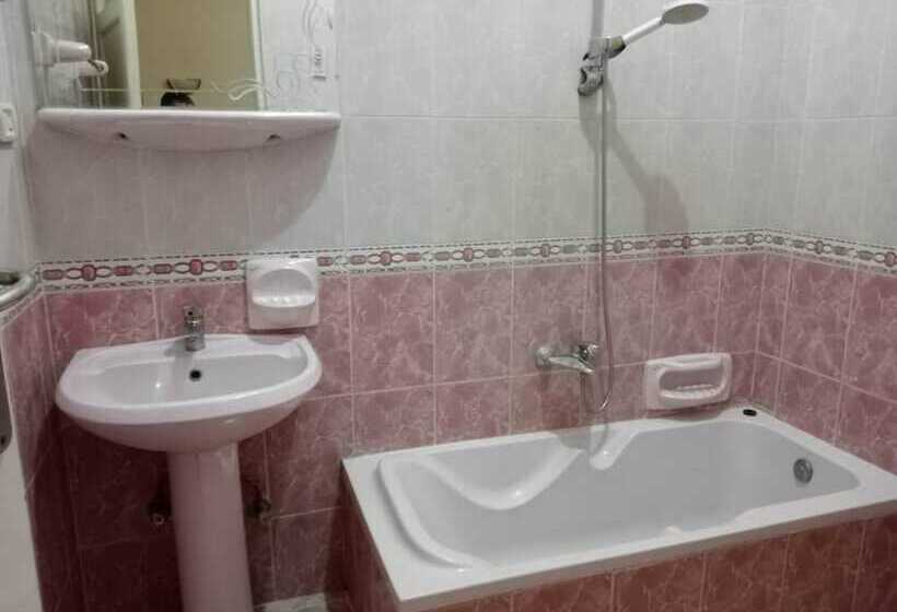 پانسیون Ramla Guest House