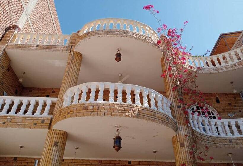 پانسیون Ramla Guest House