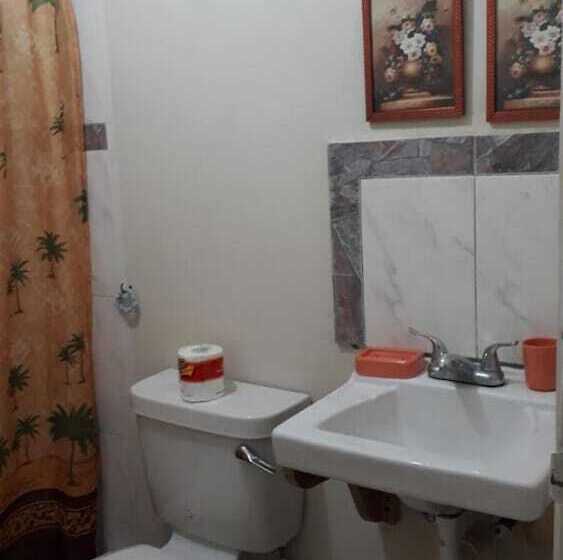 پانسیون Haven House Apartments