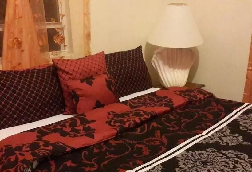 پانسیون Haven House Apartments