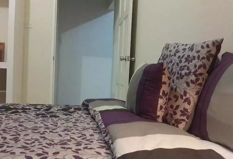 پانسیون Haven House Apartments