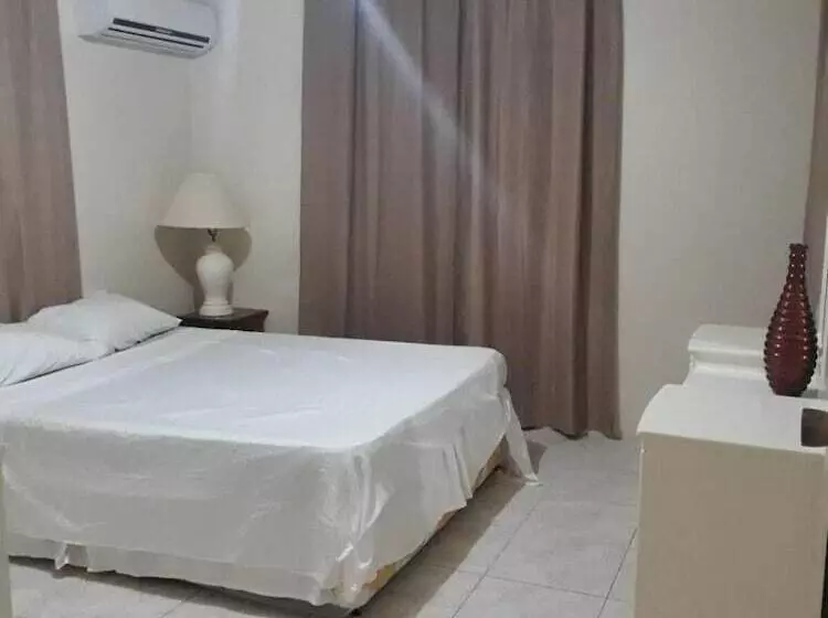 پانسیون Haven House Apartments