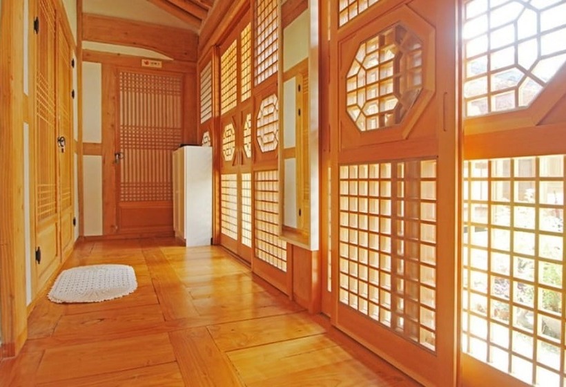 Jeonju Sarangnamoo Pension