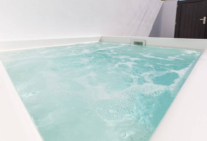 Pensión Nostos Apartments Kamari