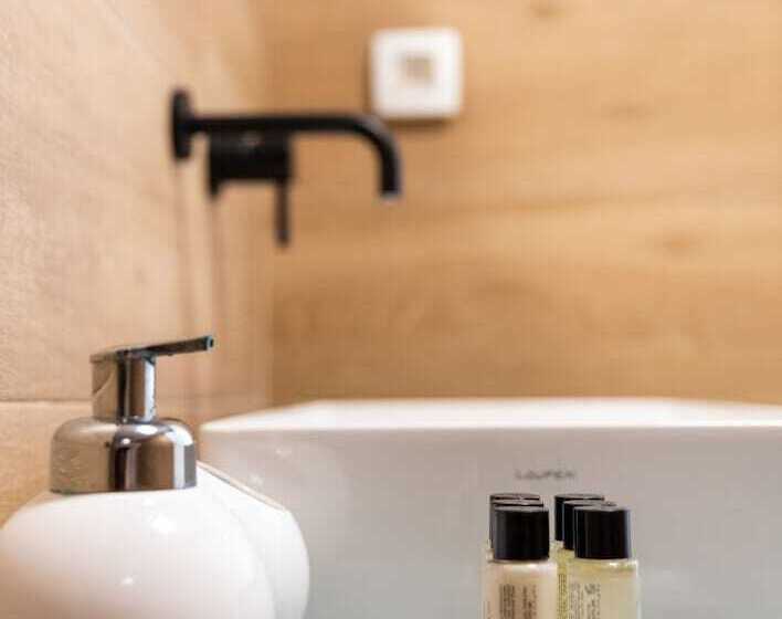 Pensión Nostos Apartments Kamari