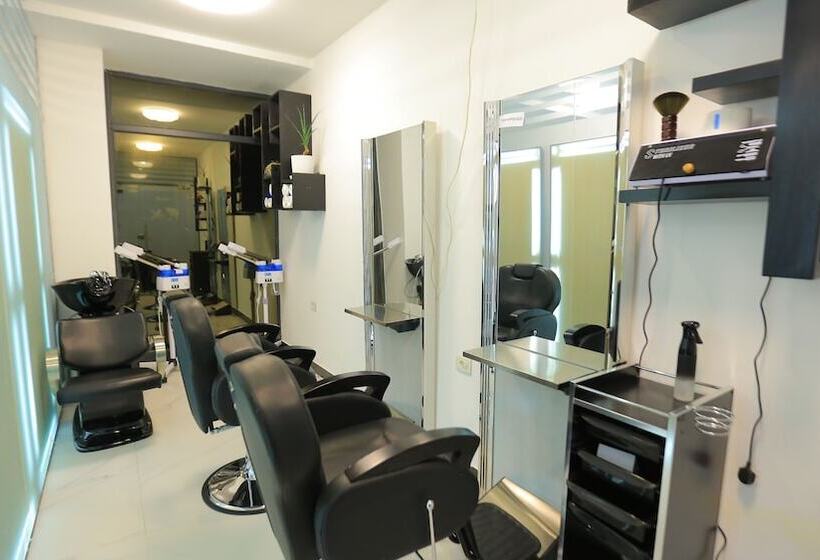 Triple E Hotel And Spa