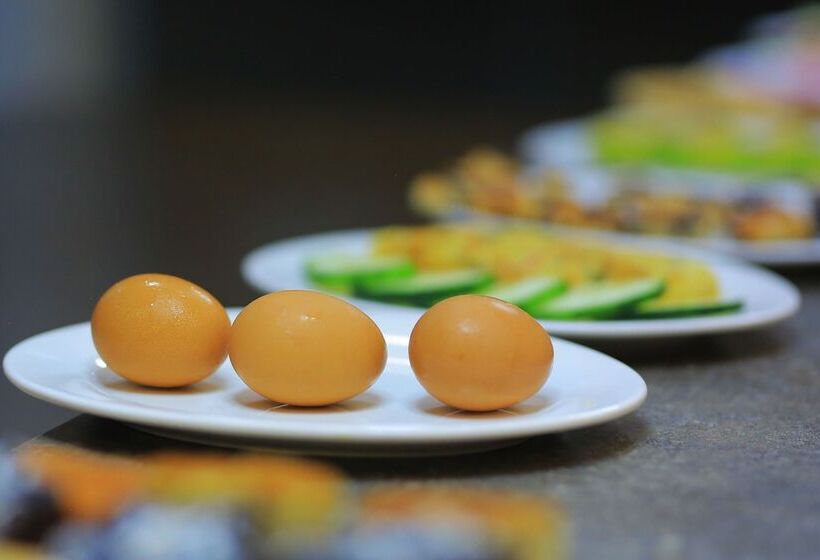 Triple E Hotel And Spa