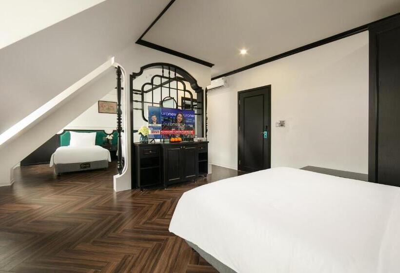 Elegant Boutique Hotel Ha Long